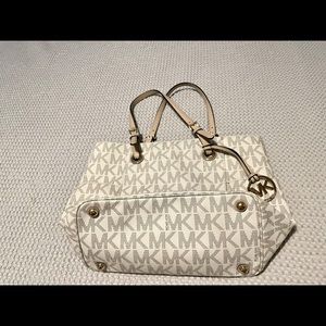 Michael Kors Tote